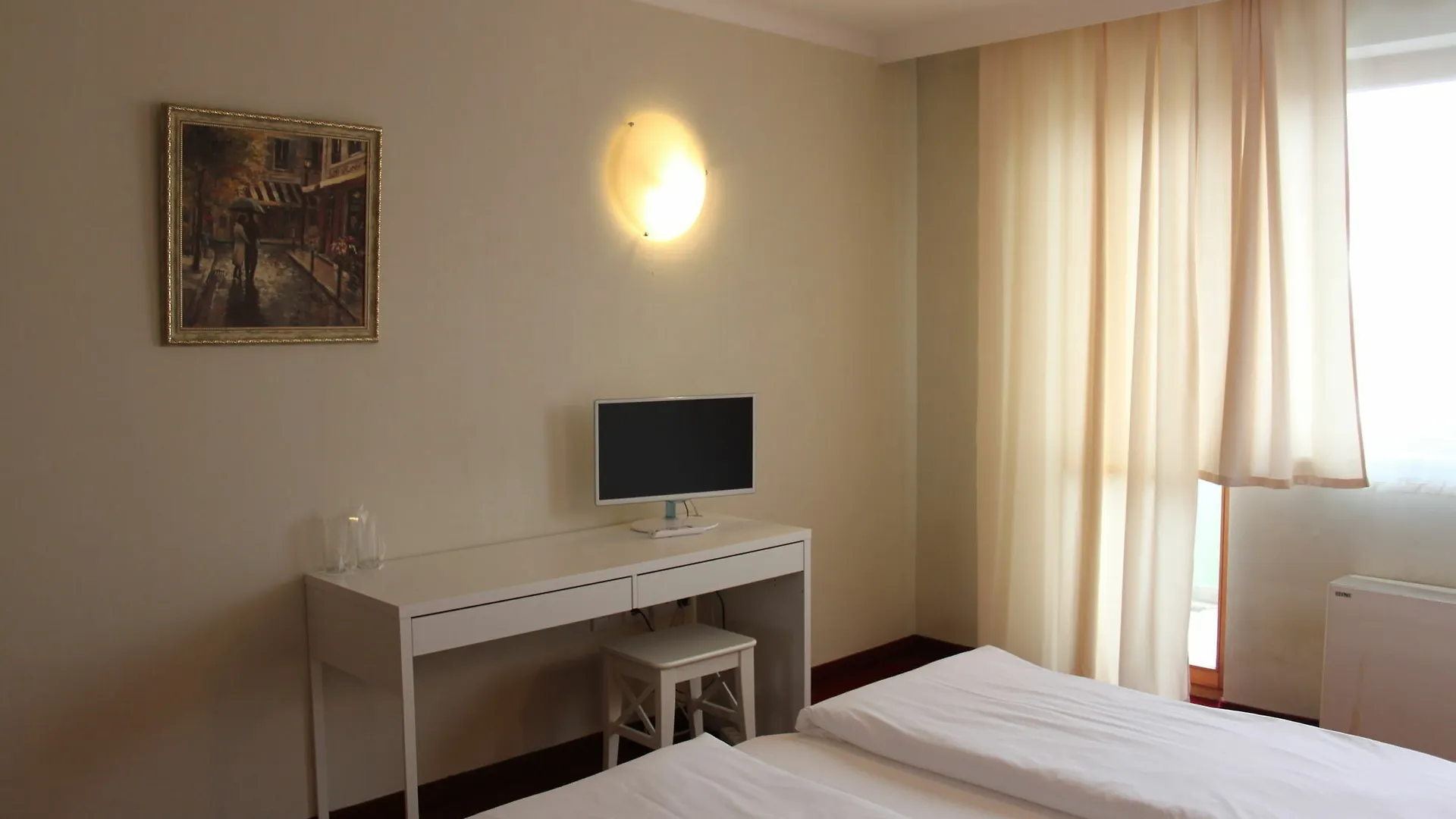 Light Hotel Sofia